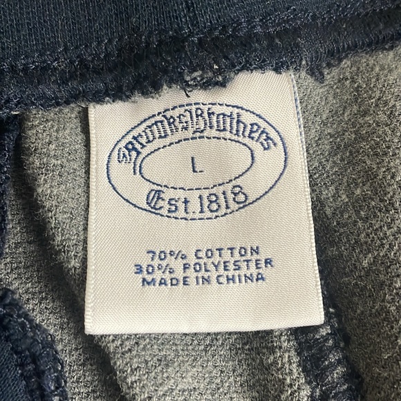 Brooks Brothers Navy Blue Drawstring Joggers- front pockets- Large - Picture 7 of 13